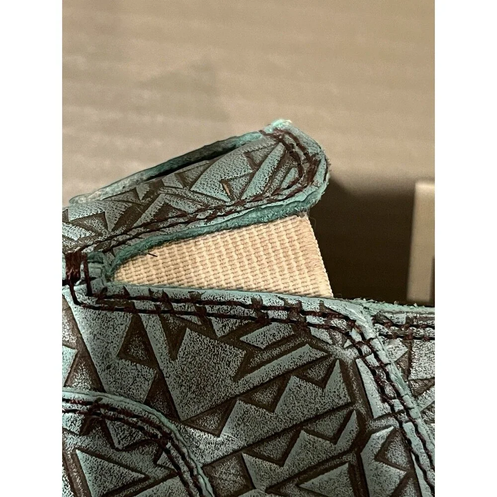 Ariat Cruiser NWOT Turquoise Embossed Slip On Loafer Shoes Sz 8  10046921 - Picture 7 of 7